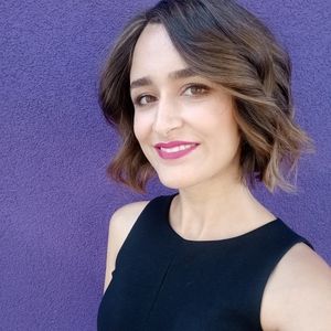 Meet your Posher, Aida